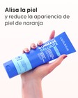 Textura del gommage anticelulítico Cellublue con granos exfoliantes naturales