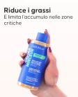 Crema Caviar Minceur Cellublue massaggiata sulla pancia