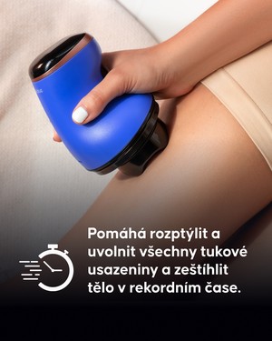 Masážní přístroj Cellublue aplikace na stehnech