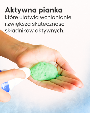 Aplikacja pianki wyszczuplającej Cellublue na uda