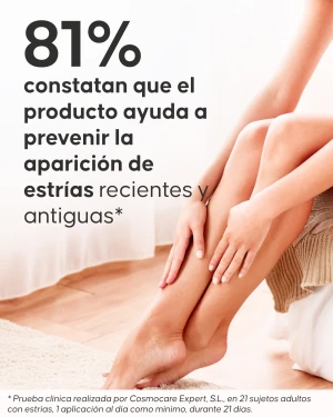 Aplicación del aceite antiestrías Cellublue en el vientre