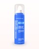 Applicazione mousse crepitante anticellulite sulla pelle