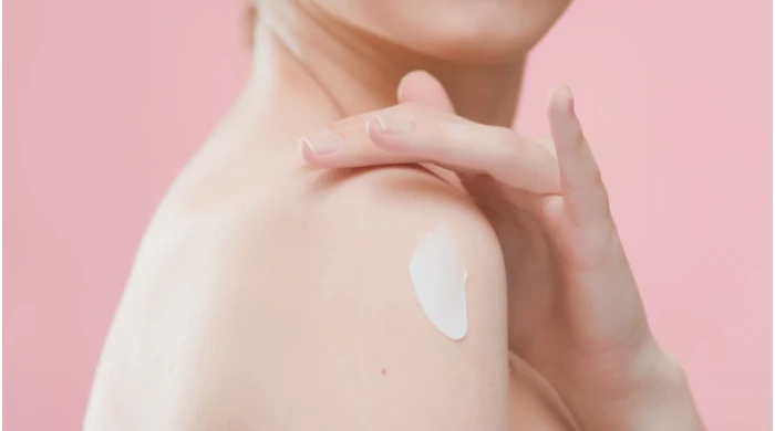 Un massage énergique, jusqu'à pénétration